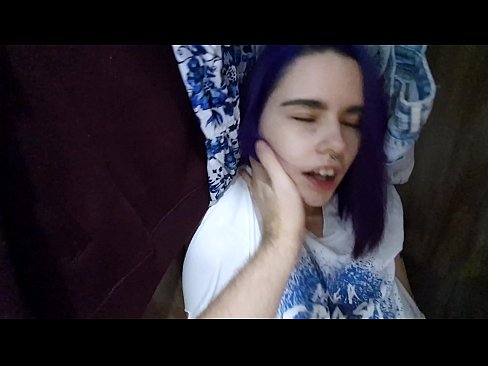 ❤️ J'ai trouvé ma soeur dans le placard et je l'ai aidée à jouir. ❤️ Vidéo de sexe at fr.porno24-7.ru